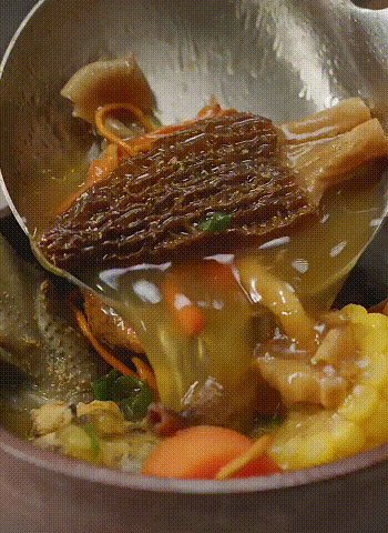 578e590e9ae144ebbd239eaf5d99ff1e.gif
